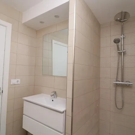 Montsia 23 - Casa Con Piscina Privada En * Росес